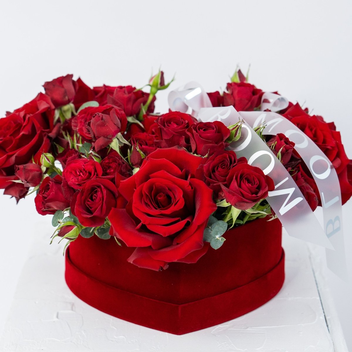 Classic "Velvet heart" with roses Extra small