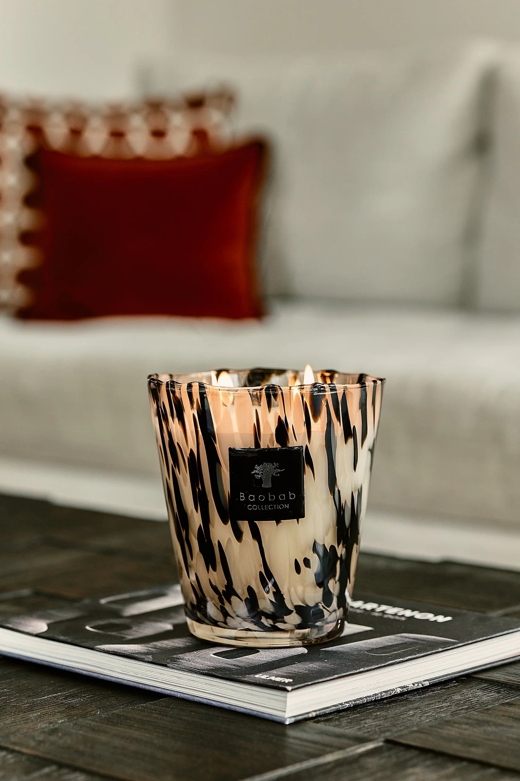 Scented Candle Pearls Black Baobab Collection