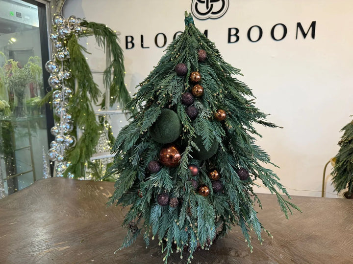 Blue and brown Christmas tree decorated with natural elements and metallic accents. Los Angeles ☎ +1(424) 421-0225 @Bloom Boom