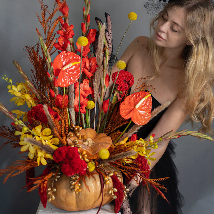 Bouquet "Phantom Foliage Fiesta"