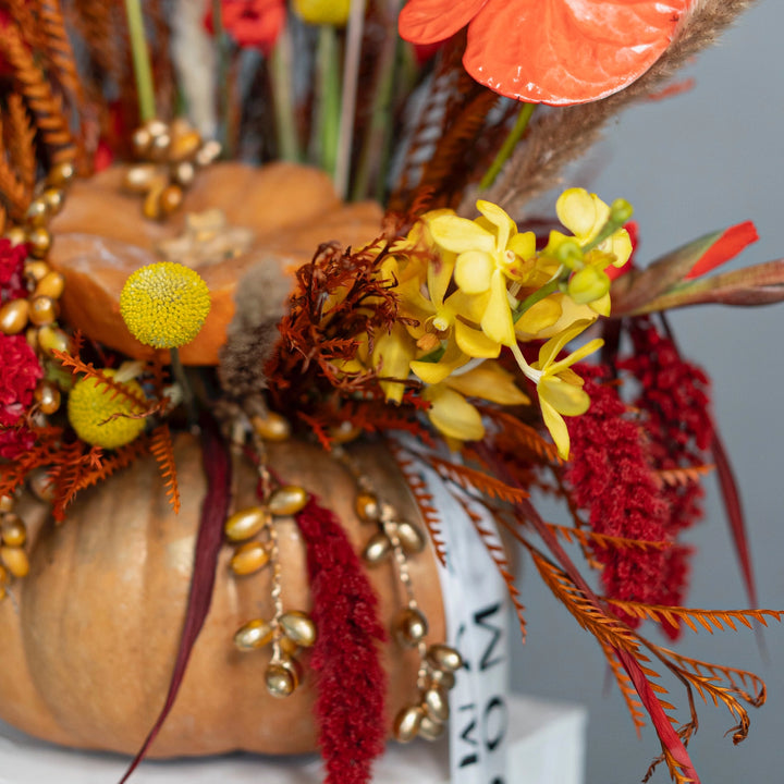 Bouquet "Phantom Foliage Fiesta"
