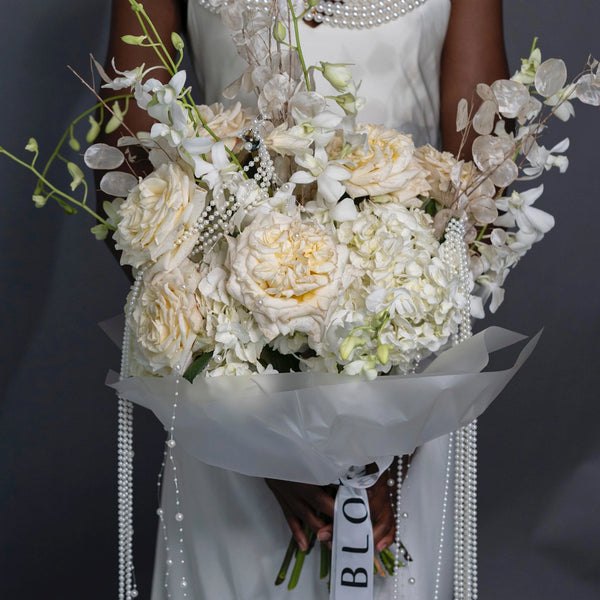 Pearlescent Refinement Bouquet