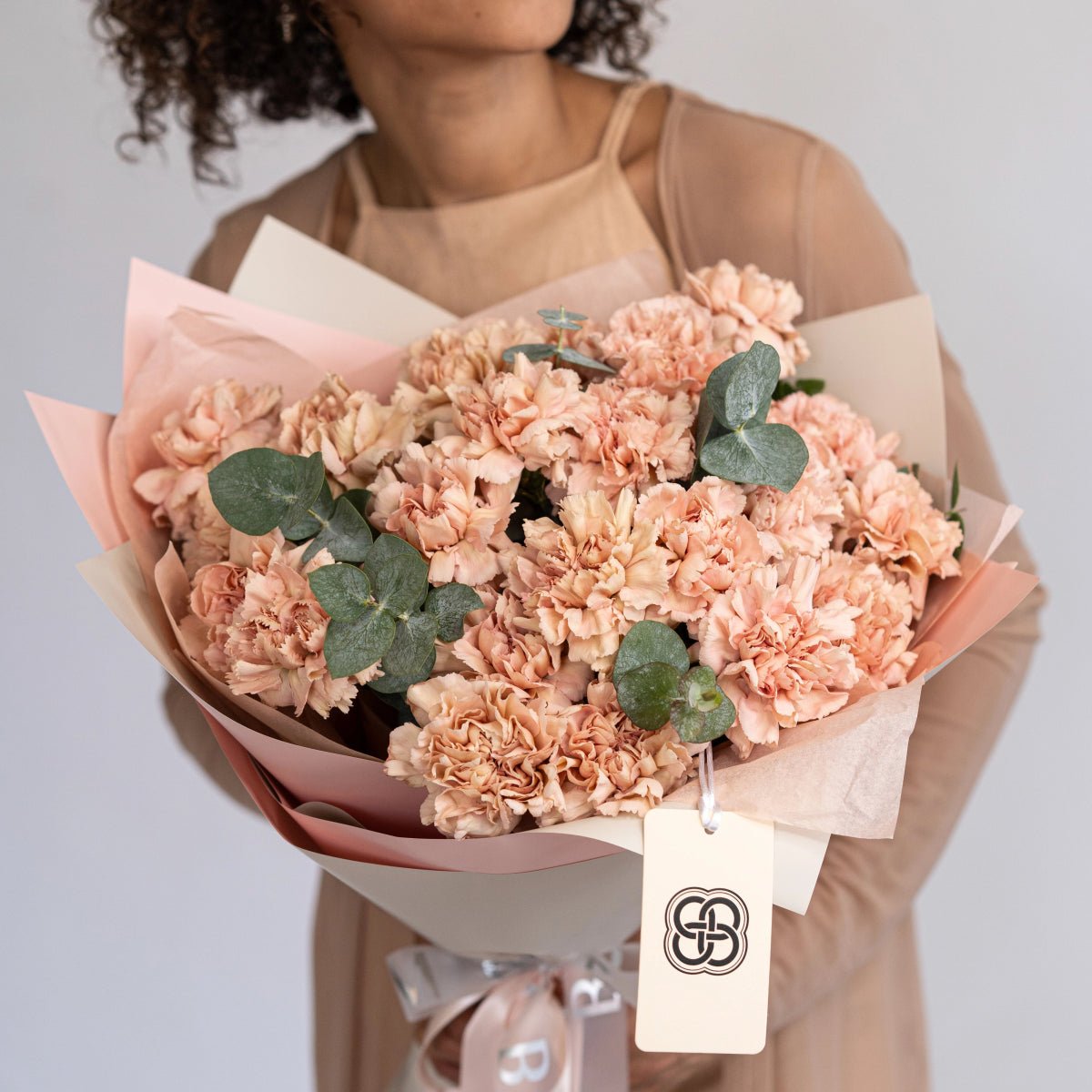 Bouquet "Apple Tea" with 20/50/75 carnations