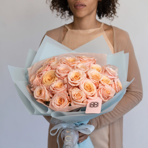 Rose Shimmer Mono-bouquet