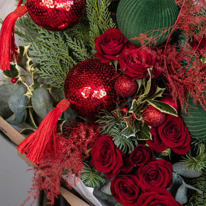 Bouquet "Christmas Magic" with roses
