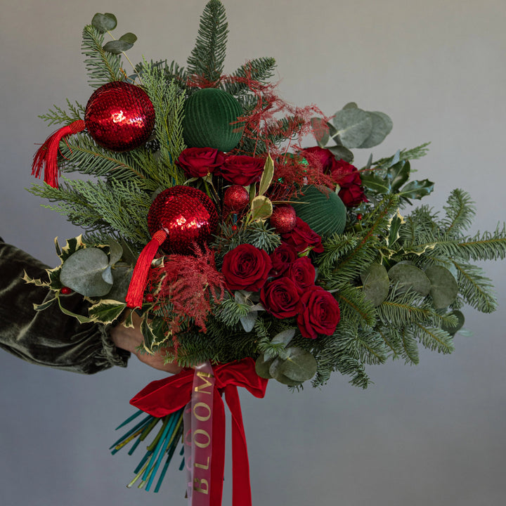 Bouquet "Christmas Magic" with roses