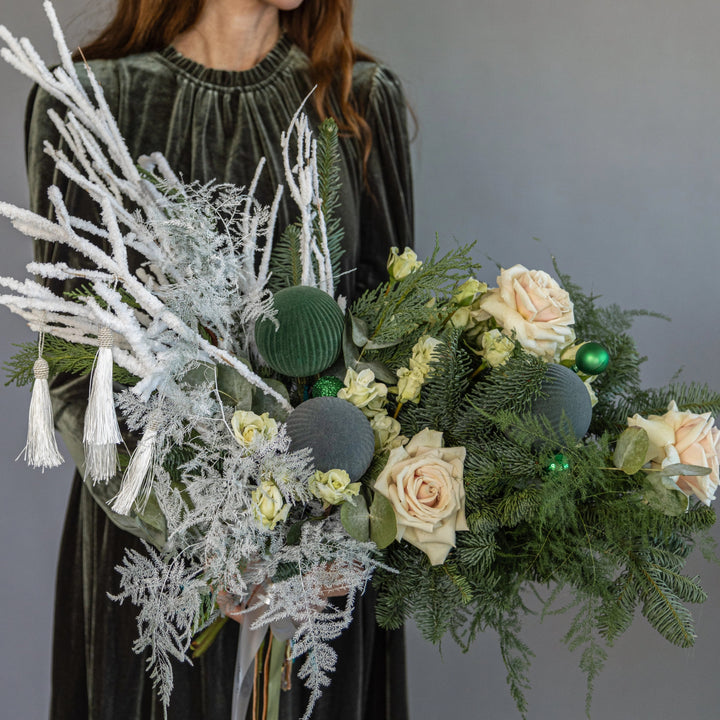 Bouquet "Snowy Christmas Night" with roses