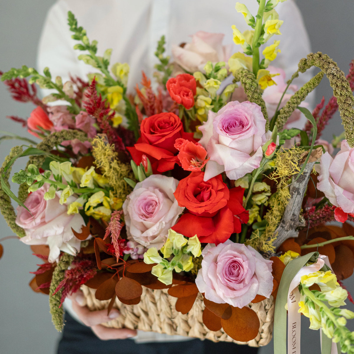Flowers basket Golden Cherry with roses and matthiola