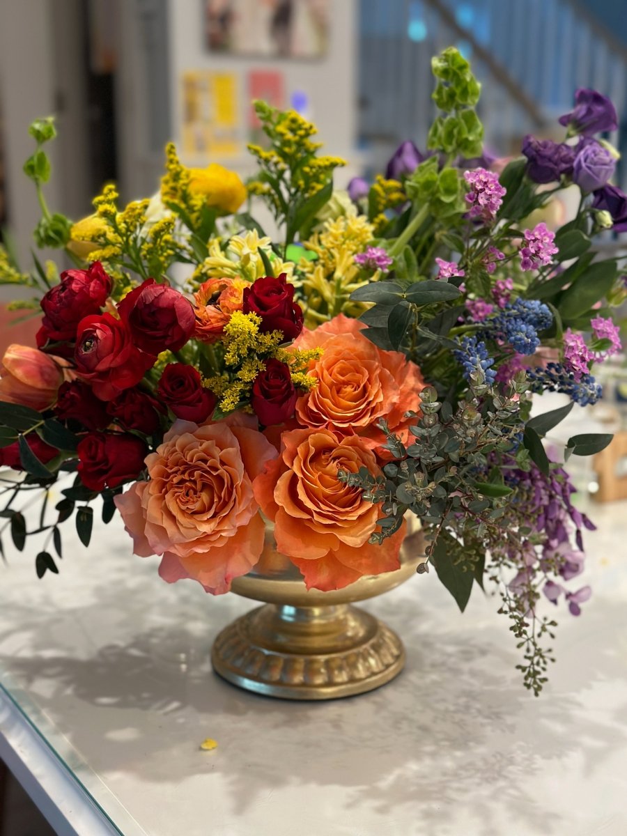 PRIDE Month Rainbow Centerpiece Floral Workshop! 🌈 June 4th