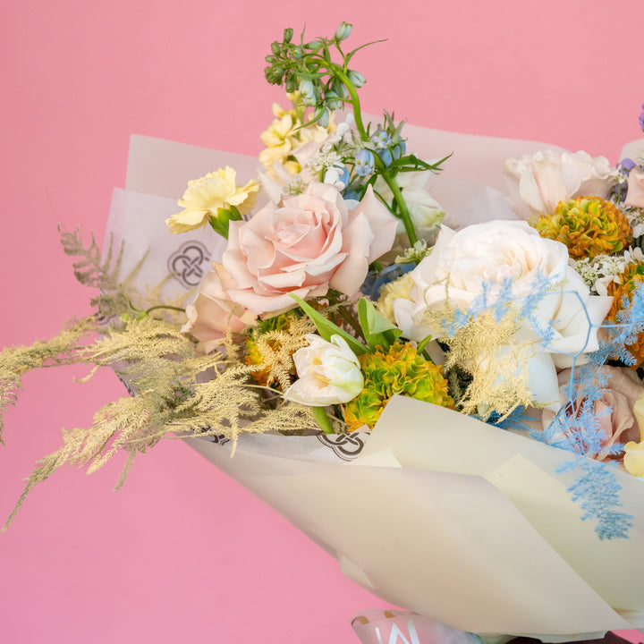 Small bouquet "Lovely" with roses and tulips