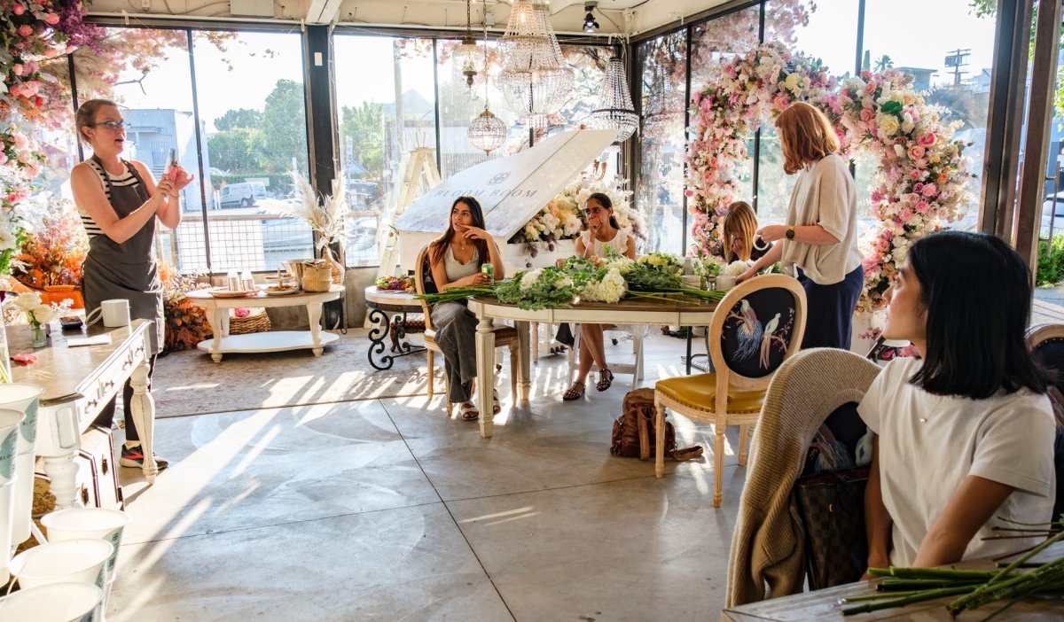 Neutral Centerpiece Floral Design Workshop — September 24