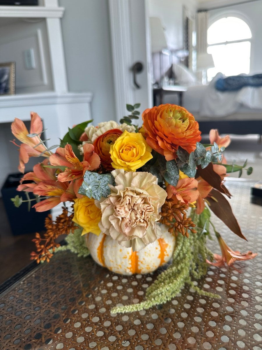 Pumpkin Centerpiece Workshop — October 15